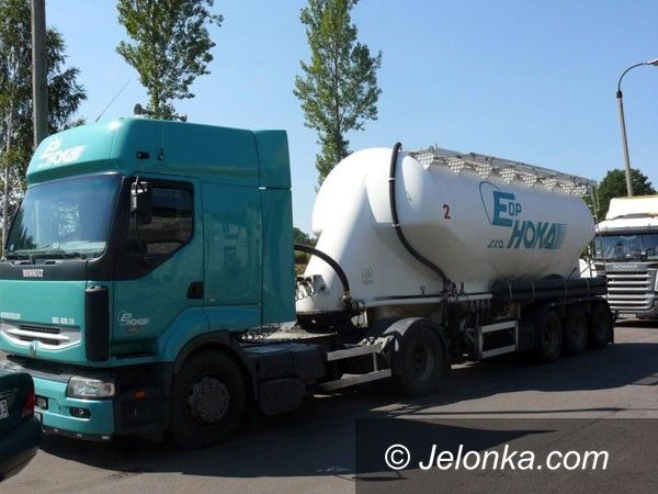 JELENIA GÓRA: Czech sprowadził brudy