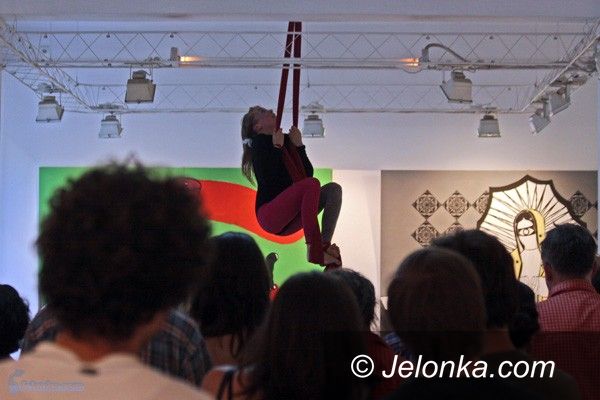 JELENIA GÓRA: Salonowa sztuka ulicy