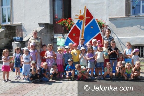 JELENIA GÓRA: Morskie lato pod „Zaczarowanym parasolem”