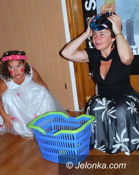 JELENIA GÓRA: Lato w krainie zamków