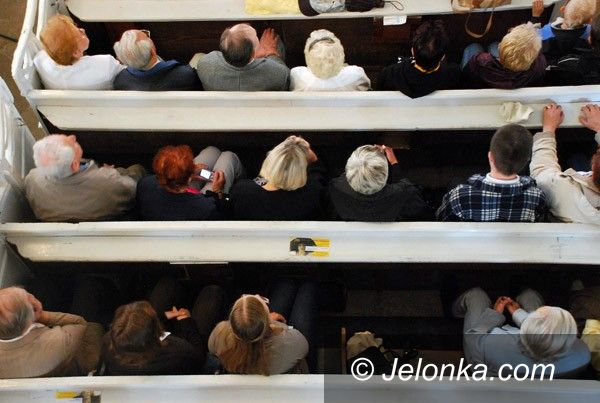 JELENIA GÓRA: Kraina łagodności u Zbawiciela