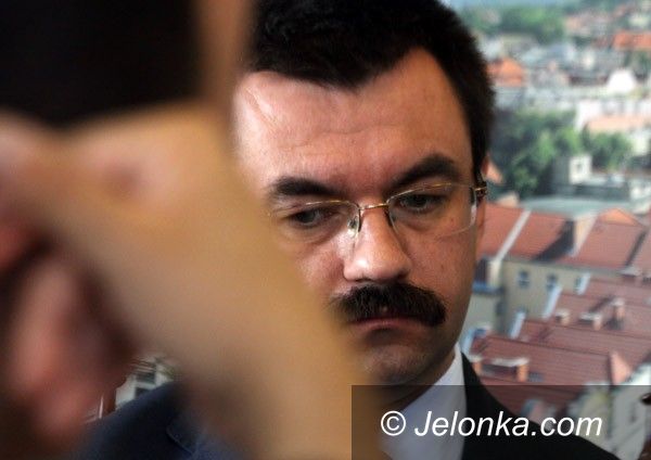 JELENIA GÓRA: Kupcy chcą odwołać zastępcę prezydenta
