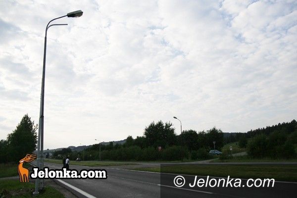JELENIA GÓRA: Pół miliona na oświetlenie dróg