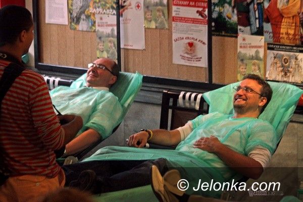 JELENIA GÓRA: Dar życia w ratuszu: zebrano ponad 30 litrów krwi!