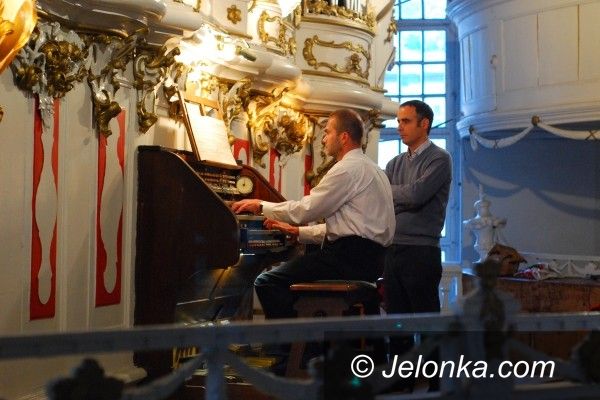 JELENIA GÓRA: Kontemplacja organowa u Zbawiciela