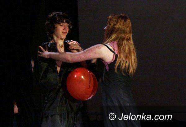 JELENIA GÓRA: Składanie „Jeleniosfery”