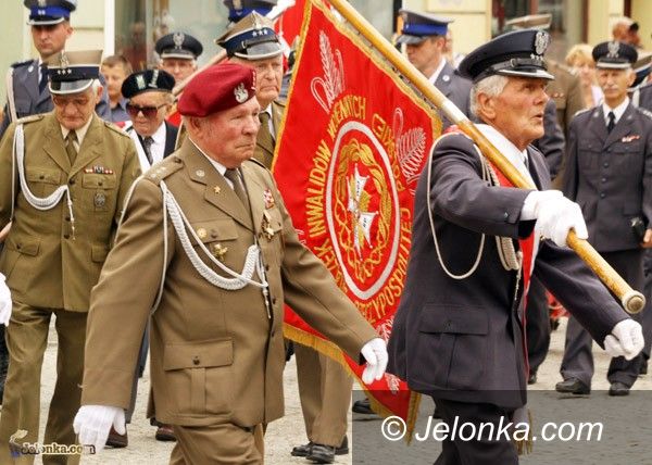 JELENIA GÓRA: „Pierwsza brygada” z rezerwą i kombatantami