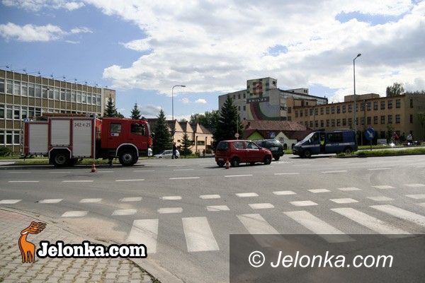 JELENIA GÓRA: Zderzenie przez nieuwagę