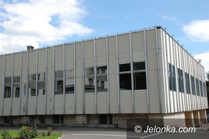 JELENIA GÓRA: Policyjne kasyno do wzięcia