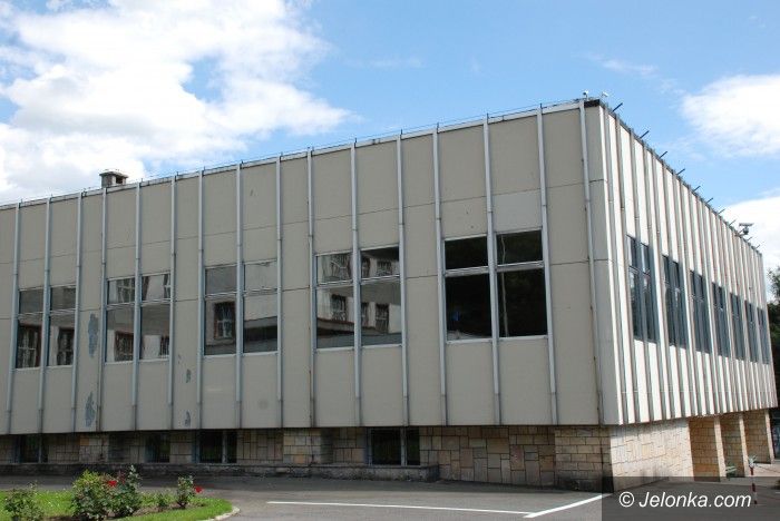 JELENIA GÓRA: Policyjne kasyno do wzięcia