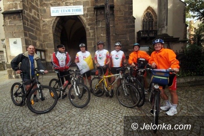 JELENIA GÓRA: Rowerami śladem Karola Wojtyły