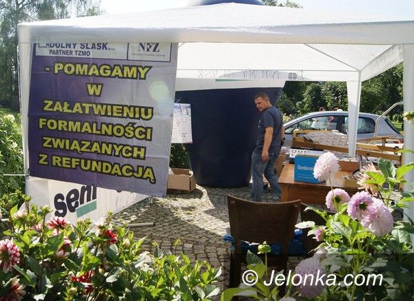 JELENIA GÓRA: Biała niedziela w Caritasie