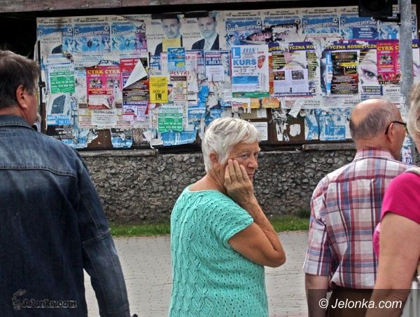 JELENIA GÓRA: Wybory w listopadzie: będzie plakatowy bój