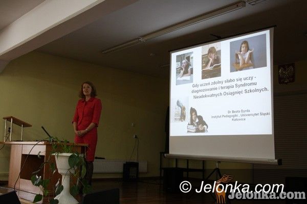 JELENIA GÓRA: Smaczne i naukowe spotkania z edukacją