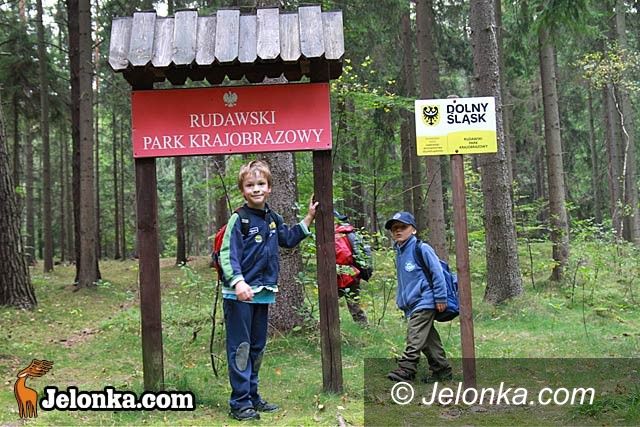 JANOWICE WIELKIE: Klub Wędrowca na szlaku