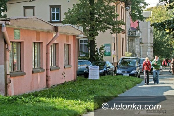 JELENIA GÓRA: Budynek zespołu adwokackiego – do wyburzenia
