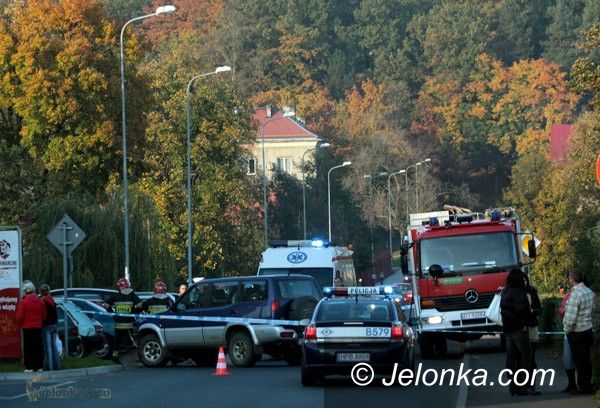JELENIA GÓRA: Motocyklistka w opałach na ulicy Głowackiego