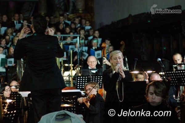 JELENIA GÓRA: Poruszające „Misterium przebaczenia” w farze jeleniogórskiej