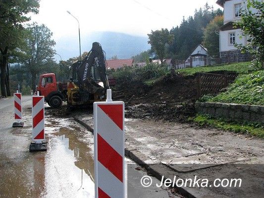 JELENIA GÓRA: Parkingi, wyciąg i galeria handlowa. Inwestują pod Śnieżką