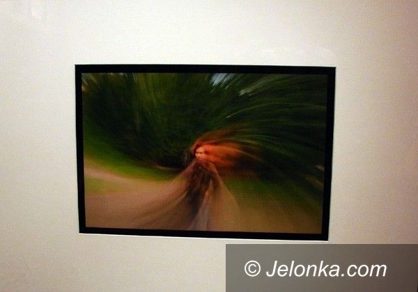 JELENIA GÓRA: Świat wokół nas światłem zapisany