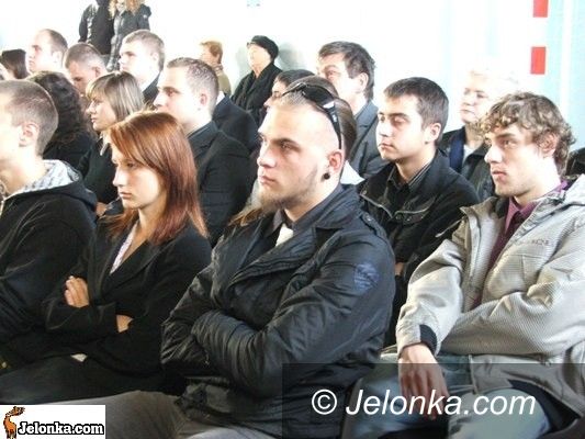 JELENIA GÓRA: Z „Polibudą” w udaną przyszłość
