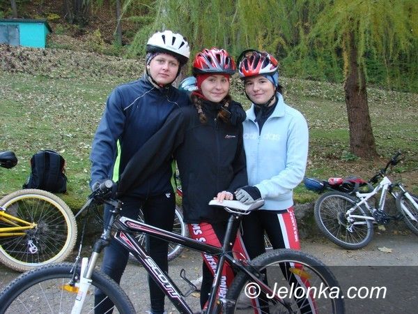 Sobieszów: Ruszyli do I wyścigu kolarskiego pod Chojnikiem