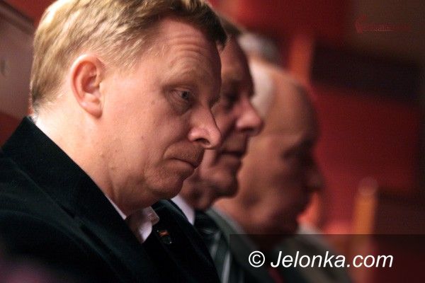 KARPACZ: Dla burmistrza i dla Karpacza. Dwa dyplomy