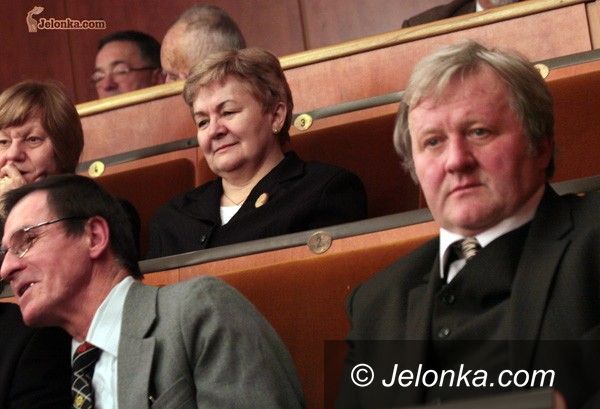 JELENIA GÓRA REGION: Sporo chętnych na sześć sejmikowych mandatów