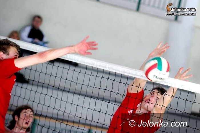III-liga siatkarzy: Arcyważny pojedynek w Górze