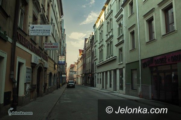 JELENIA GÓRA: Ładniej na ulicy Krótkiej. Grand jak Apollo