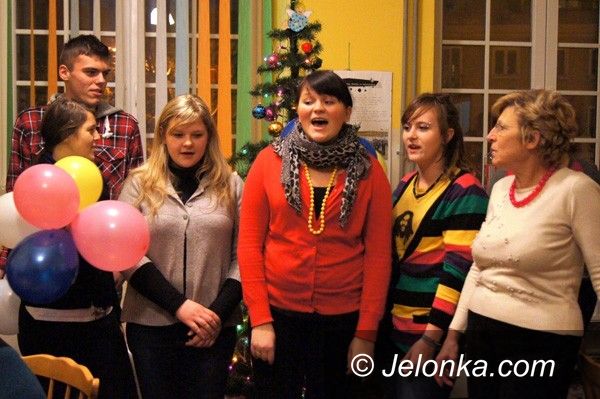 KOWARY: Mikołajowy Rotary Club. Prezenty dla dzieci niepełnosprawnych z Kowar