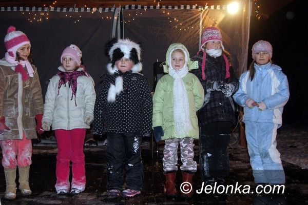 WOJCIESZYCE: Hojne Mikołaje w Wojcieszycach