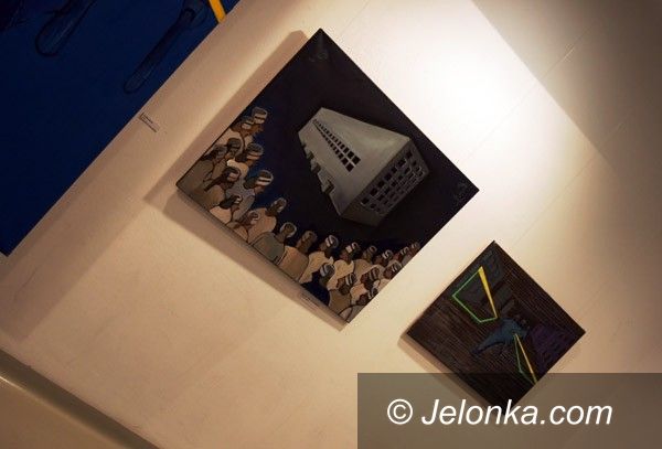 JELENIA GÓRA: „Niebezpieczeństwa miasta” Jacka Sroki