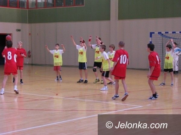 Jelenia Góra: SP 11 najlepsze w szczypiorniaka