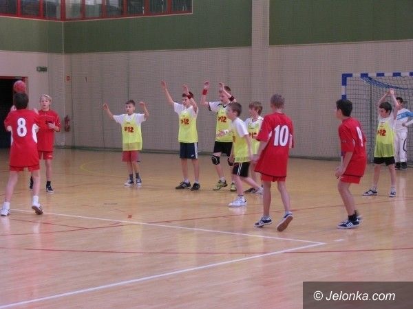 Jelenia Góra: SP 11 najlepsze w szczypiorniaka