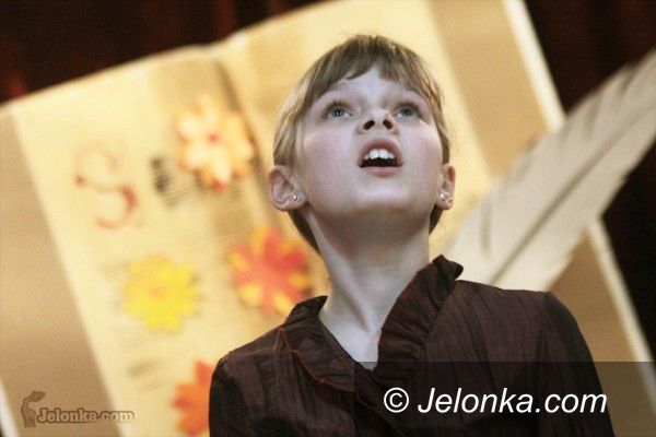 JELENIA GÓRA: Pojedynek na wiersze w MDK ”Jelonek”