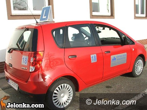 JELENIA GÓRA: Po prawo jazdy w mitsubishi colt. Lepiej niż nissanem?