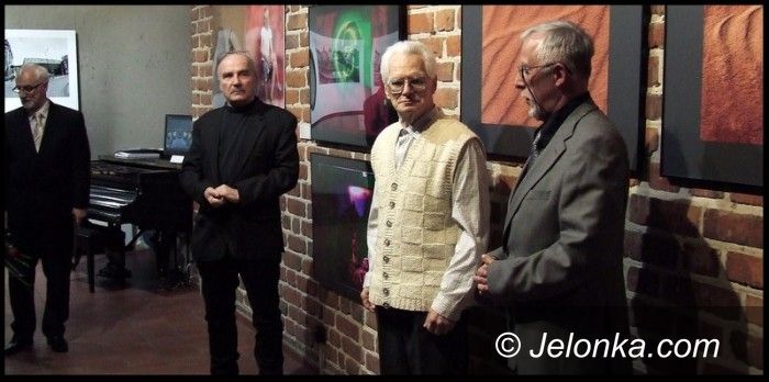 JELENIA GÓRA/WROCŁAW: Nestor fotografików uhonorowany przez marszałka!