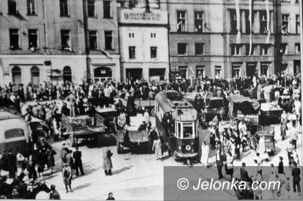 JELENIA GÓRA: Odjazd i odlot z Antykwariatu pod Arkadami