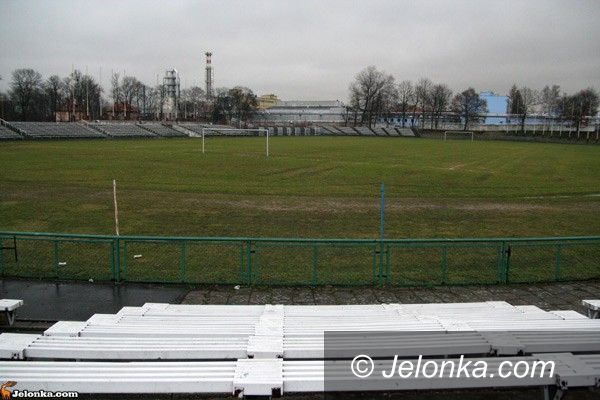 JELENIA GÓRA: Strome schody do EURO 2012 w Jeleniej Górze