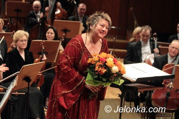 JELENIA GÓRA: Gwiazdy promują! Wielkie głosy na początek