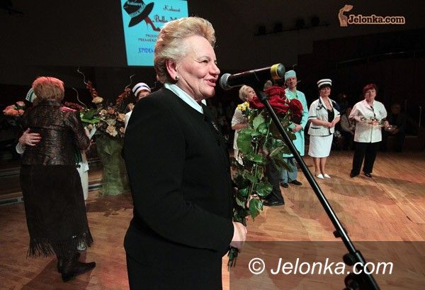 JELENIA GÓRA: Trzeci wiek nie rdzewieje! Bella Mafia i mnóstwo śmiechu