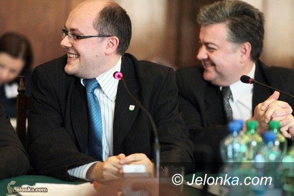 JELENIA GÓRA: Chcą likwidacji szkoły przy „Małgosi”. Z ciężkim sercem