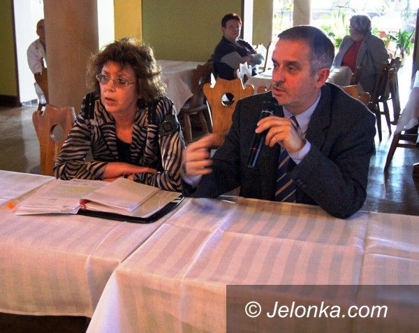 KOWARY: Na „Wysokiej Łące”. O przyszłości szpitala w Kowarach