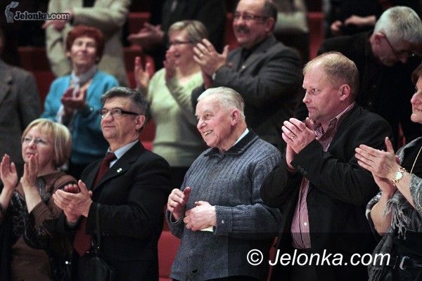 JELENIA GÓRA: Siła słowa i muzyki legendarnego Kisiela