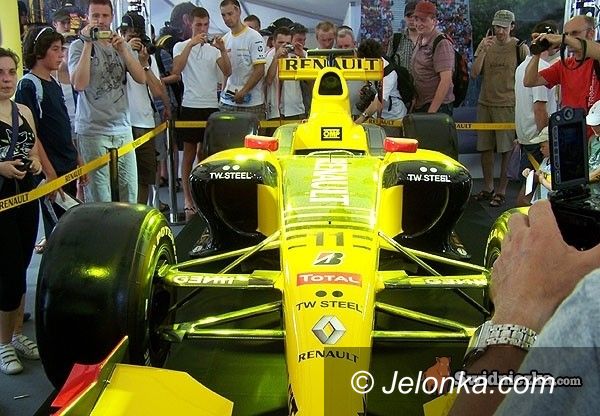 Wrocław: Na pokaz Ferrari z bolidem F1 do Wrocławia