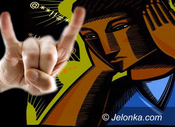 JELENIA GÓRA: Cela za nękanie i groźby. W „realu” i na portalach