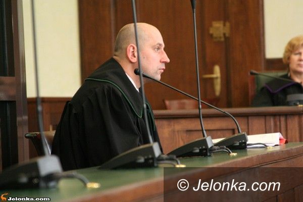 JELENIA GÓRA: Utopił sąsiada w szambie. Zabójca: „Bo byłem pijany”