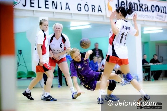 I-liga szczypiornistek: Okazja na rewanż za porażkę przed własną publicznością