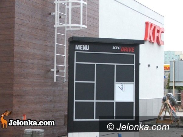 JELENIA GÓRA: Na kurczaczka do KFC. Wkrótce otwarcie
